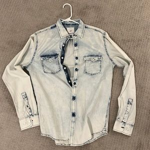 1992 Distressed washed jeans look button down shirt